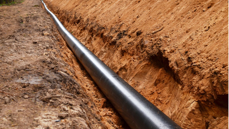 Is Kinder Morgan Inc (KMI) a Stock to Watch After Losing -0.17% This Week?